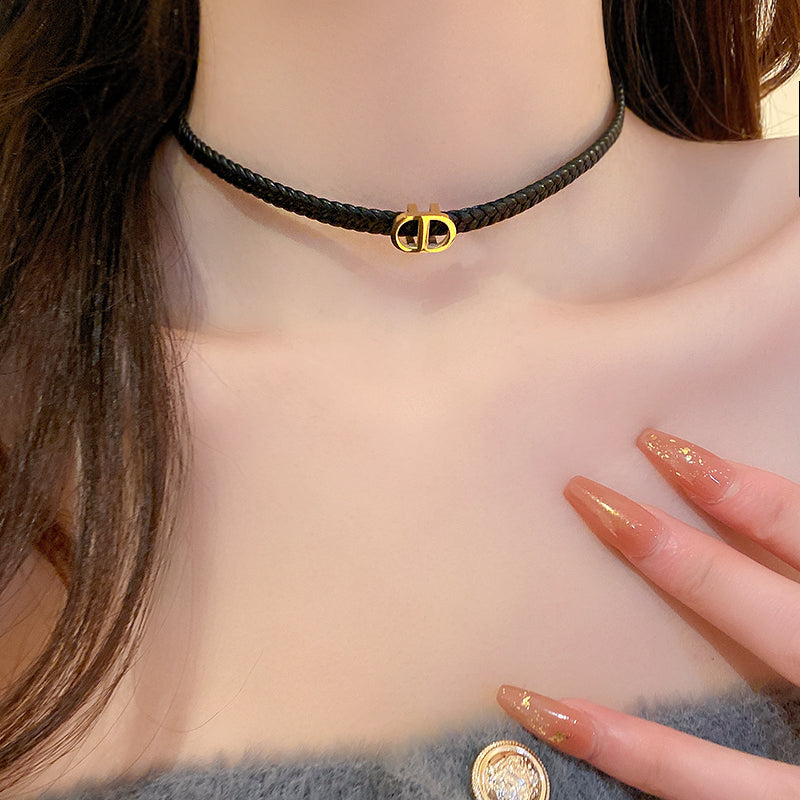 【小物】英字柄ネックレスアクセサリーG24530