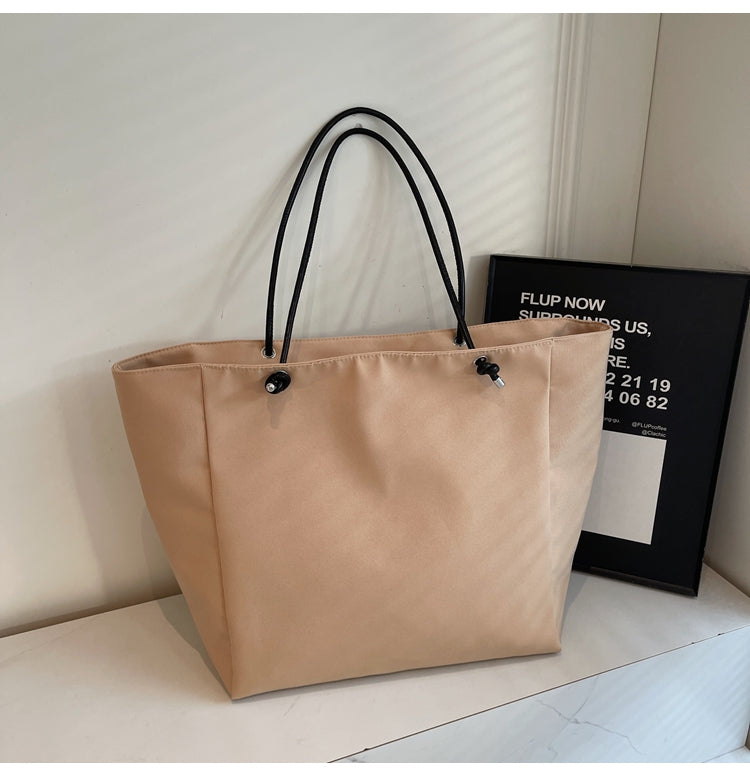 【小物】3色大容量ショルダーバッグG24548