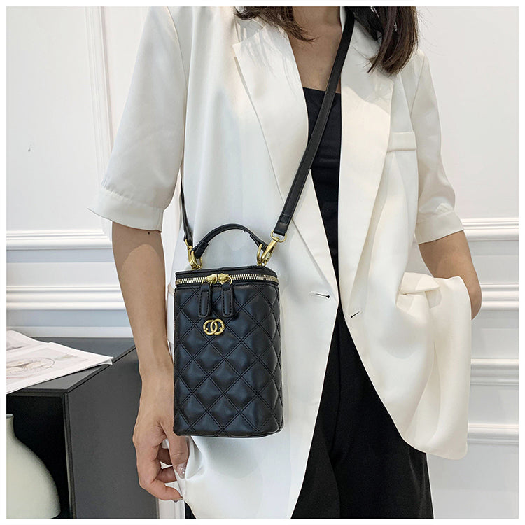 【小物】3色メッセンジャーバッグG24549