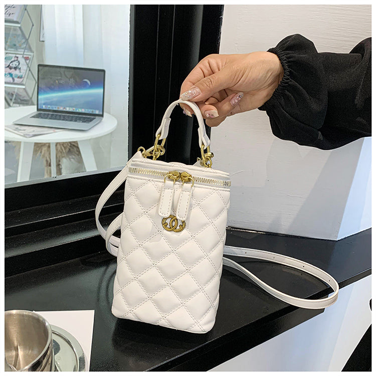 【小物】3色メッセンジャーバッグG24549