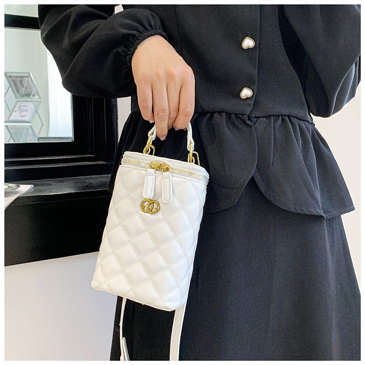 【小物】3色メッセンジャーバッグG24549