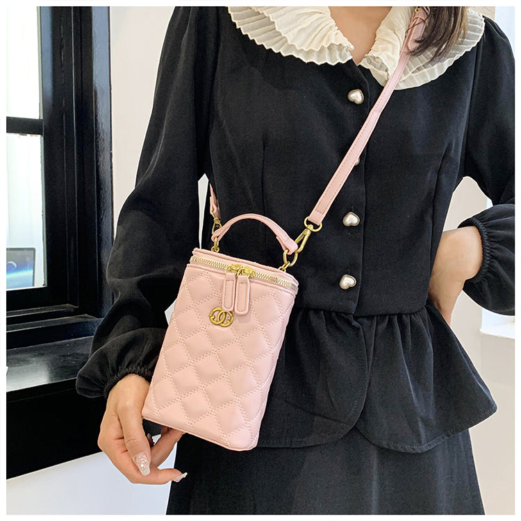 【小物】3色メッセンジャーバッグG24549