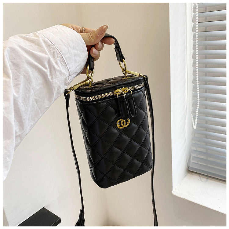 【小物】3色メッセンジャーバッグG24549