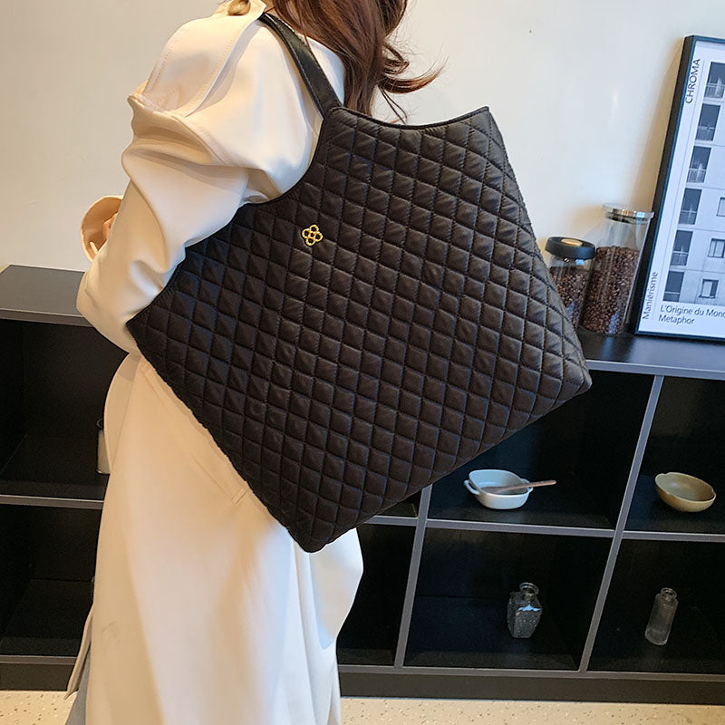 【小物】大容量ショルダーバッグG24564