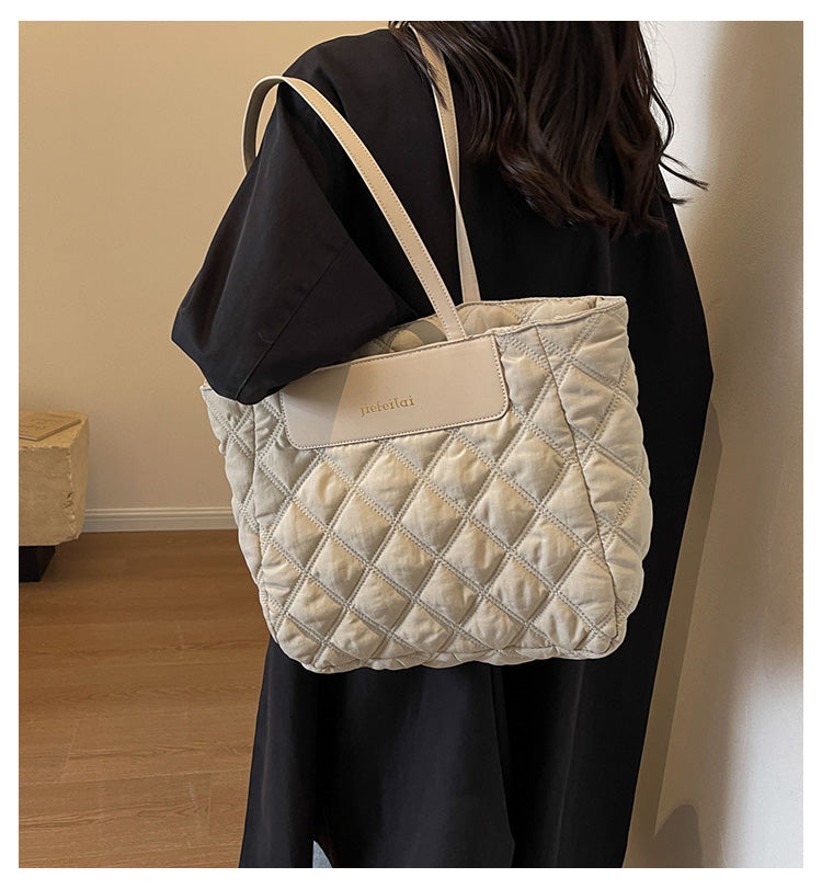 【小物】大容量ショルダーバッグG24565