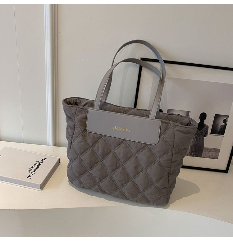 【小物】大容量ショルダーバッグG24565