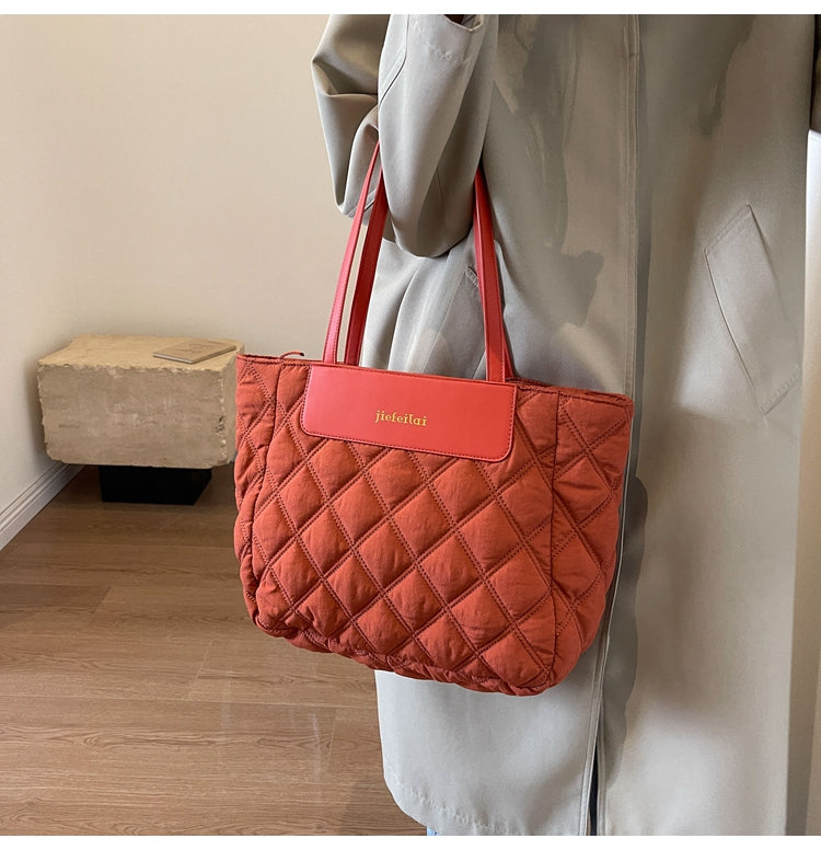 【小物】大容量ショルダーバッグG24565