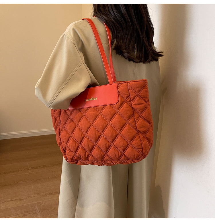 【小物】大容量ショルダーバッグG24565