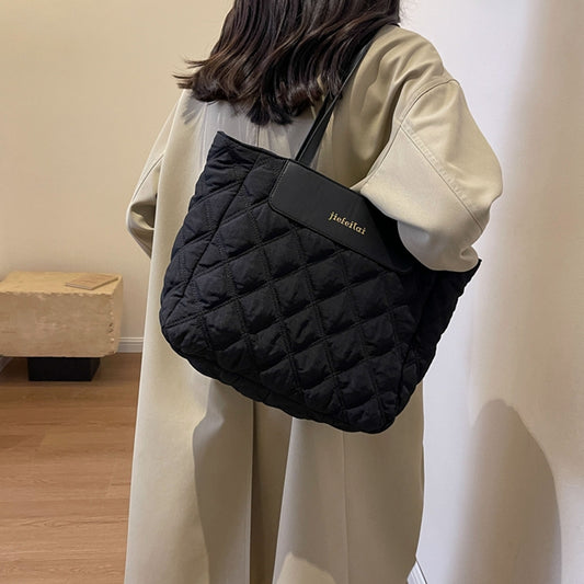 【小物】大容量ショルダーバッグG24565