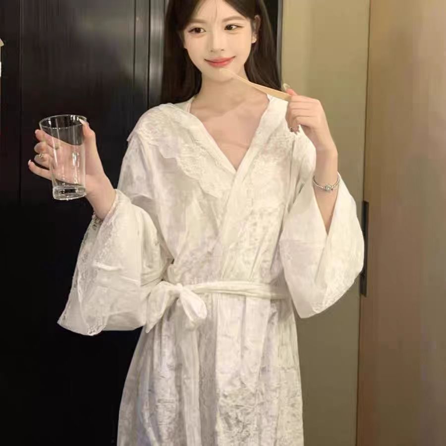 【ホーム・生活】秋冬長袖レースフード付きルームウェアG24603