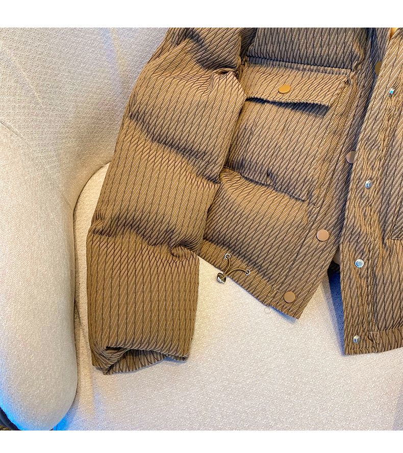 【outer】高級感冬ショート丈コートG24610