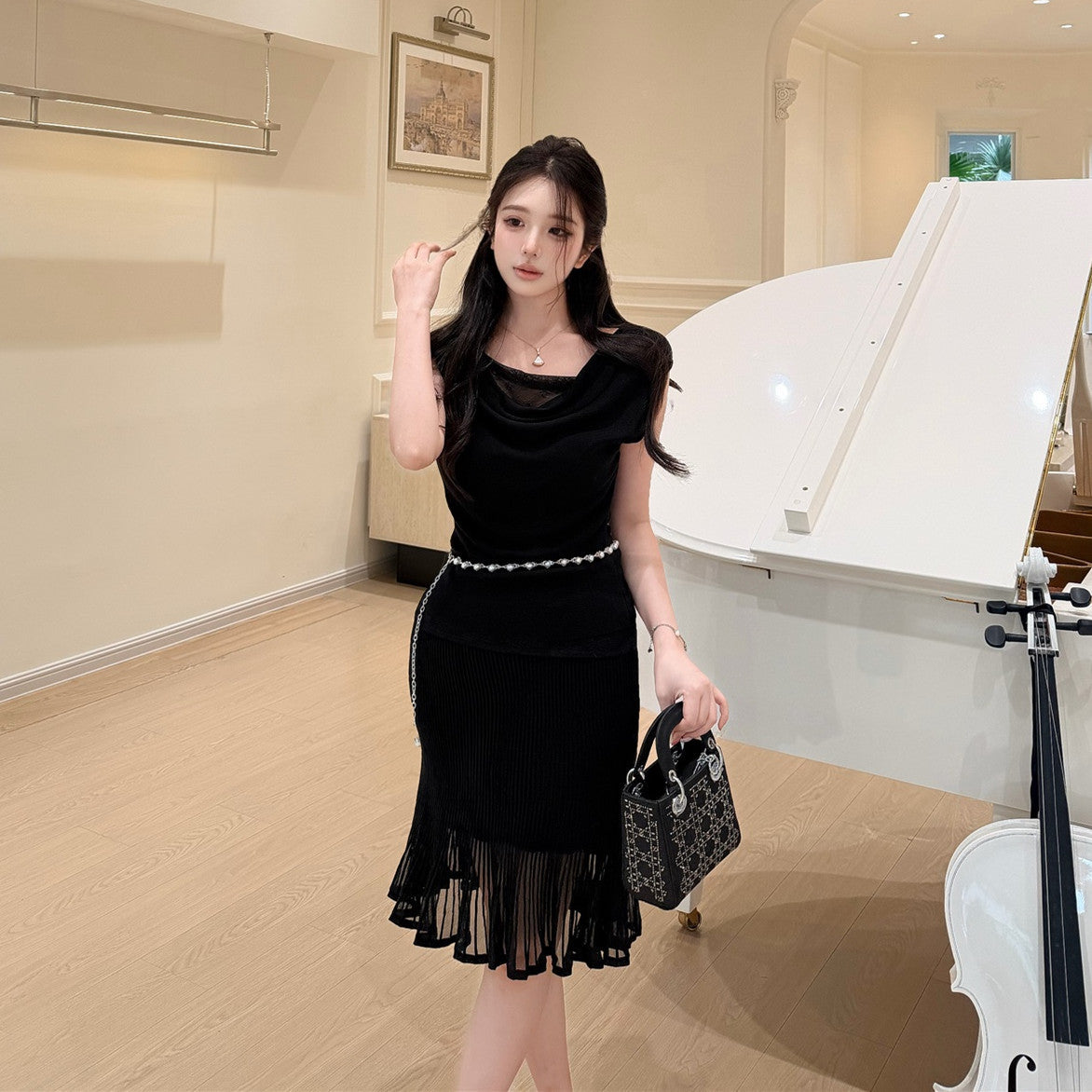 【set】レースドッキングドレープネックトップス×シアープリーツスカートセット   N3705