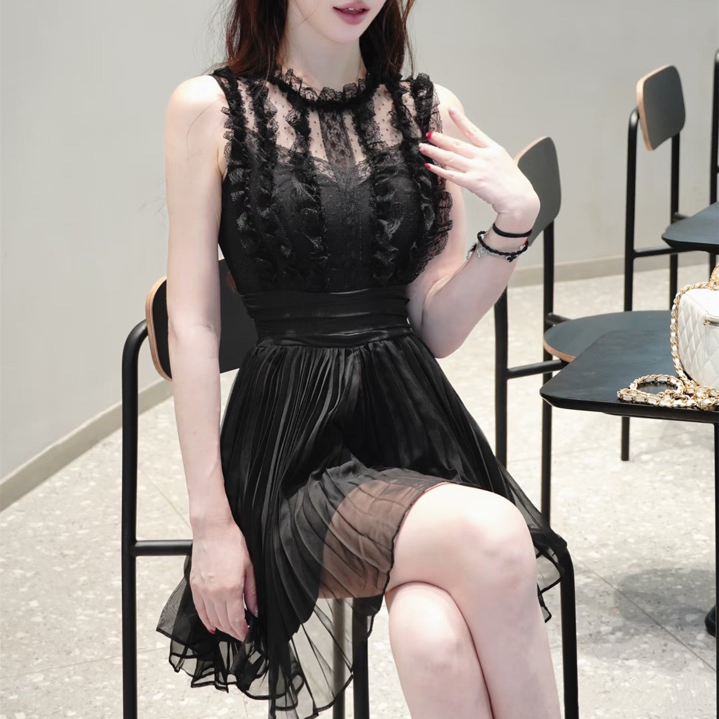 【dress】ギャザーフリルレースミニワンピース   N3757