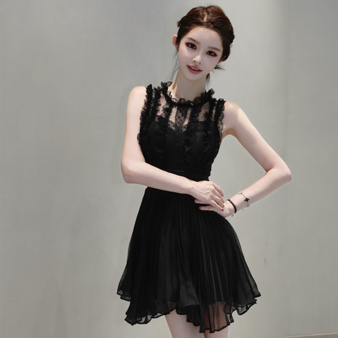 【dress】ギャザーフリルレースミニワンピース   N3757