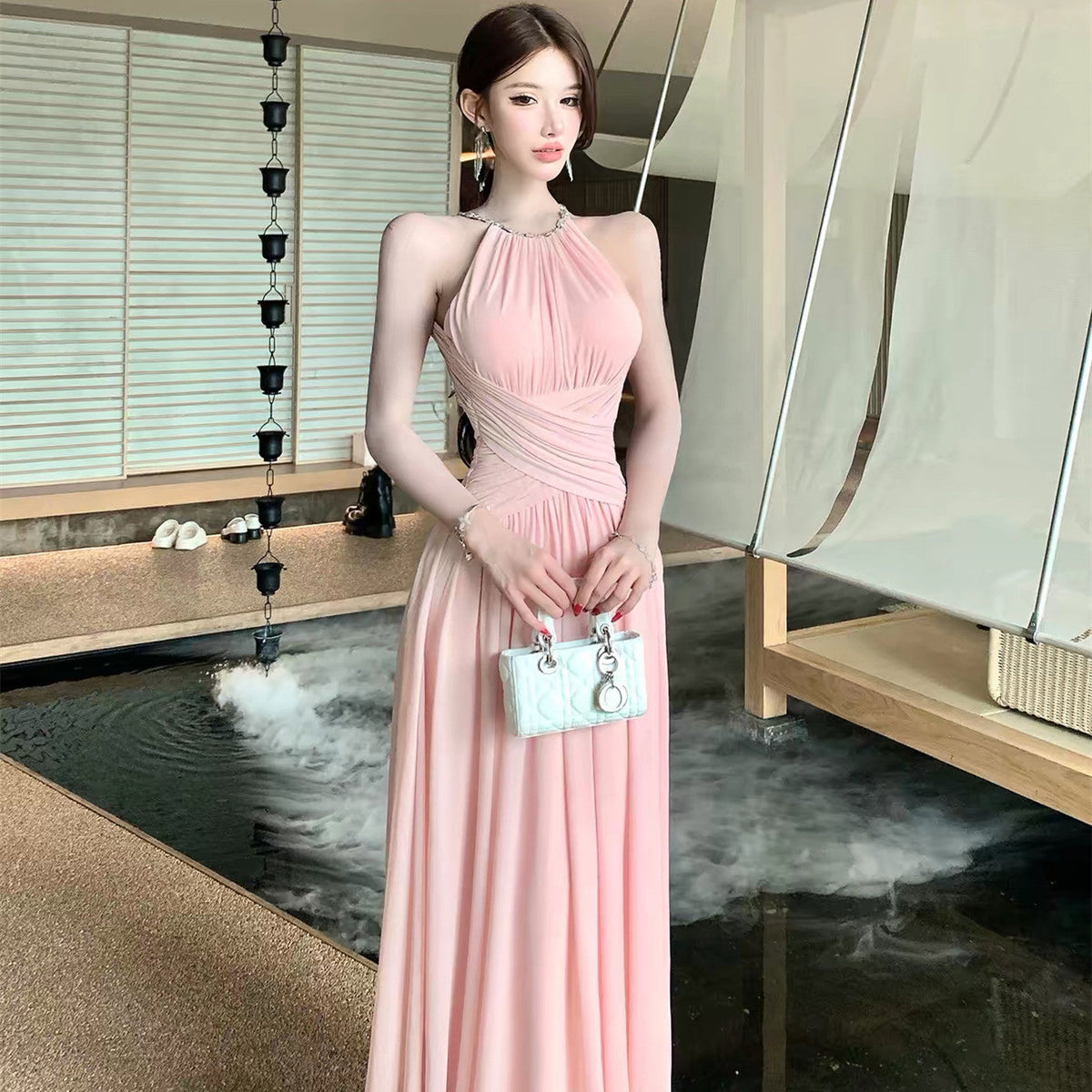 【dress】バックビジューホルターネックワンピース   N3765