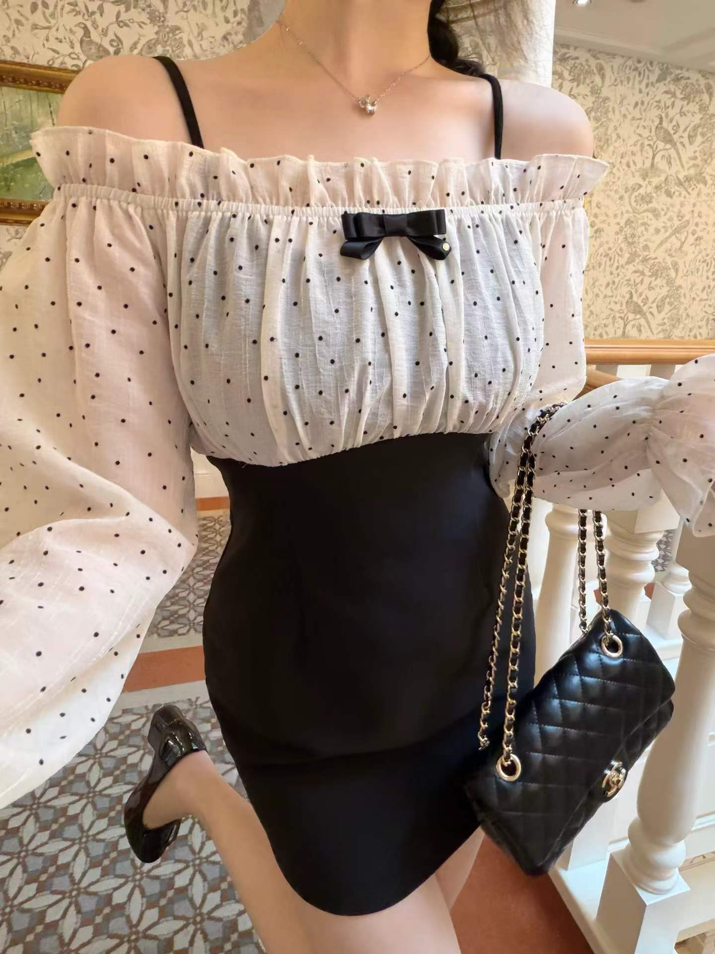 【dress】オフショルドットドッキングミニワンピース   N3772