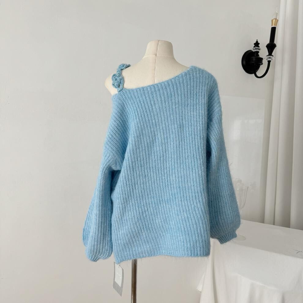 【tops】立体フラワーオフショルダーニットセーター　M27734