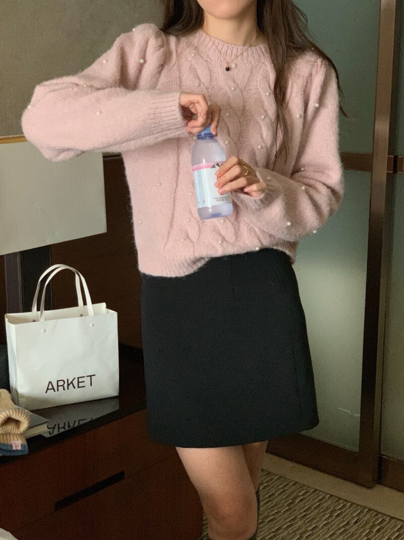 【tops】クルーネックニットセーター　M19019
