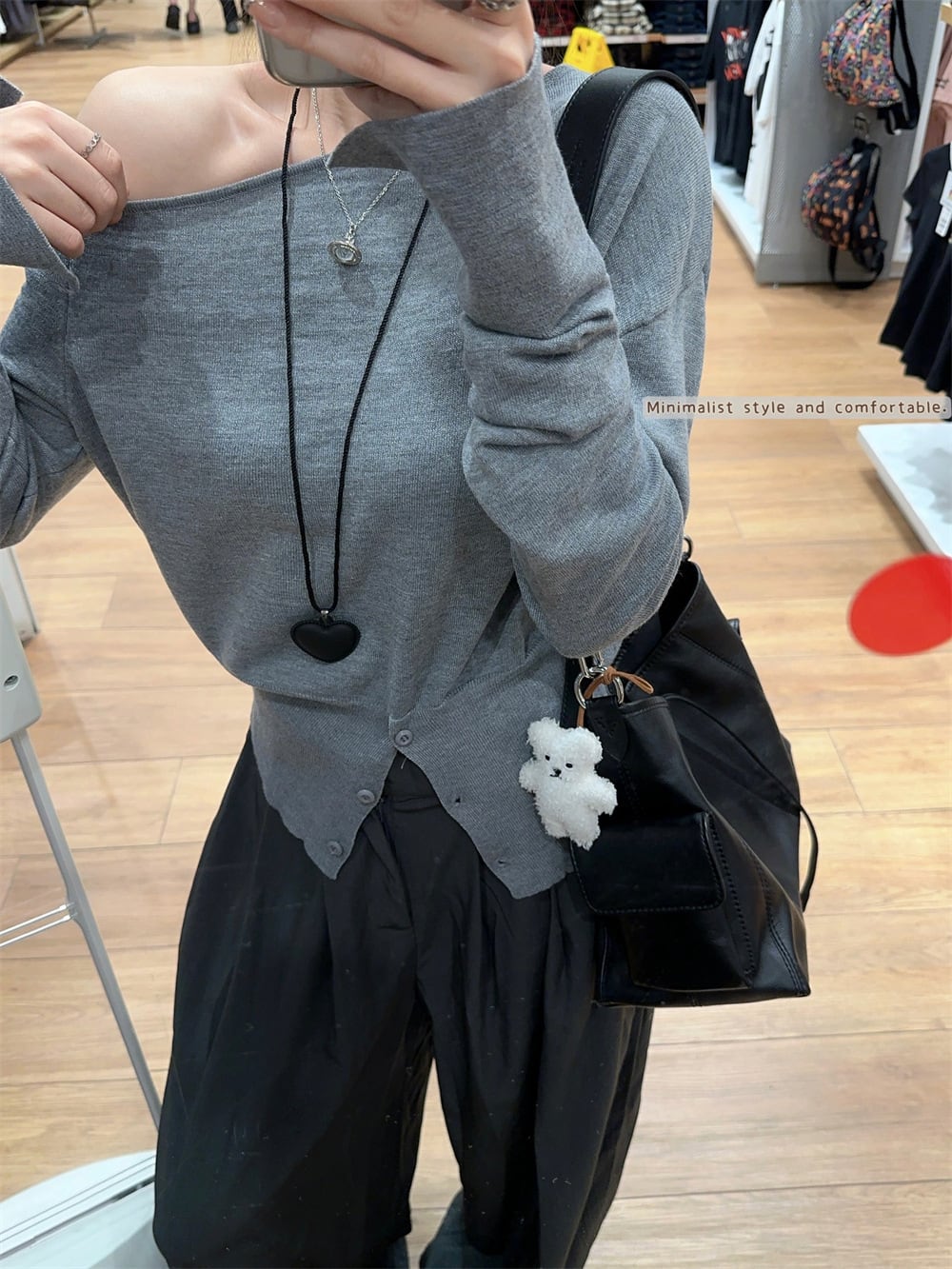 【tops】オフショルダーニットトップス　M26188