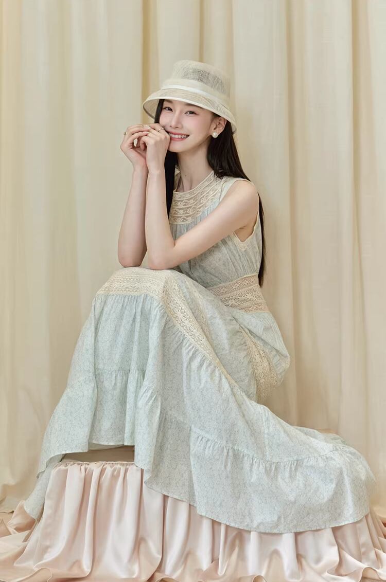 【dress】レースドッキングロングワンピース Q8386