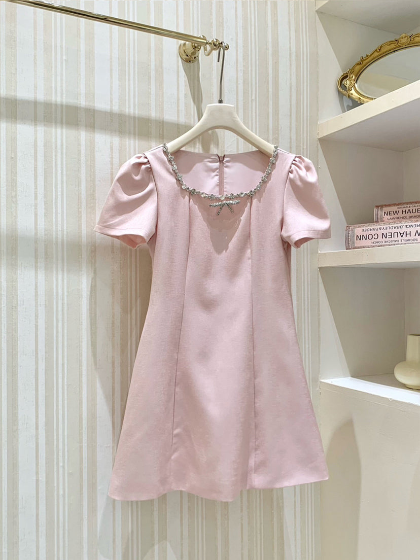 【dress】ラインストーンAラインワンピース Q8760