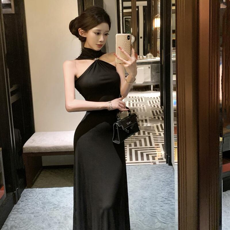 【dress】ホルターネックタイトロングワンピース Q8186