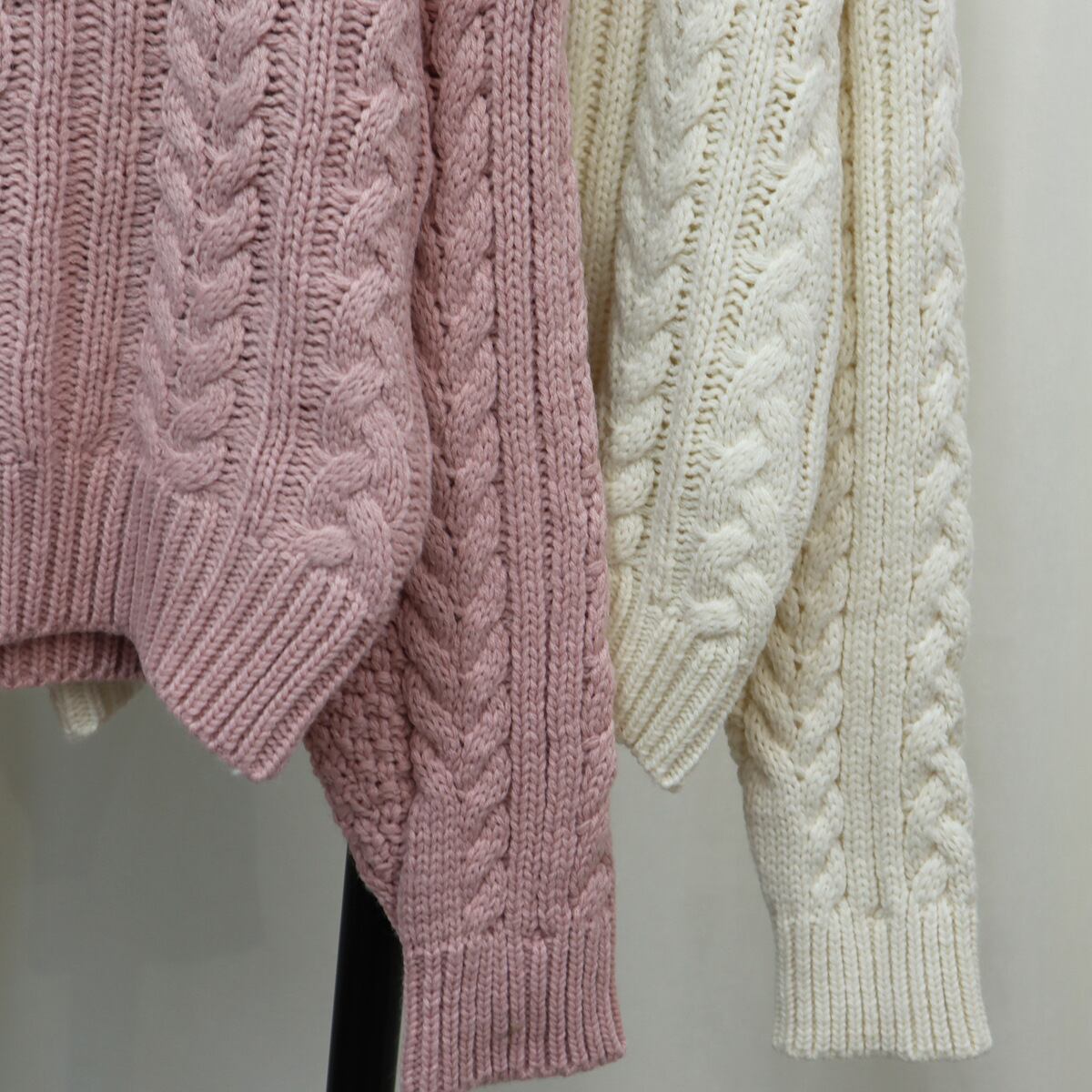 【tops】クルーネックニットセーター　M18787