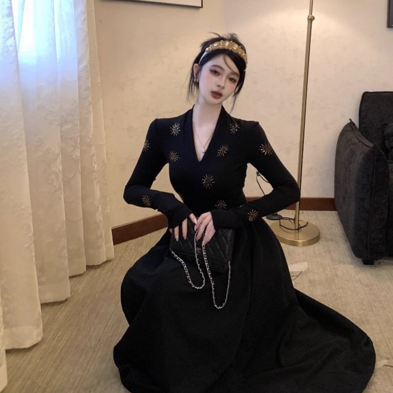 【dress】Ｖネックロングワンピース Q7113