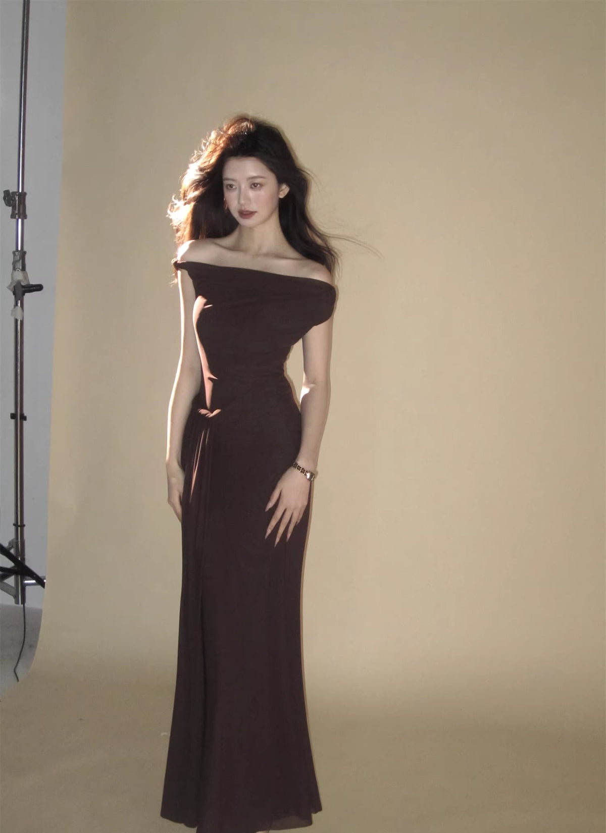 【dress】オフショルダーチュールロングワンピース Q8378