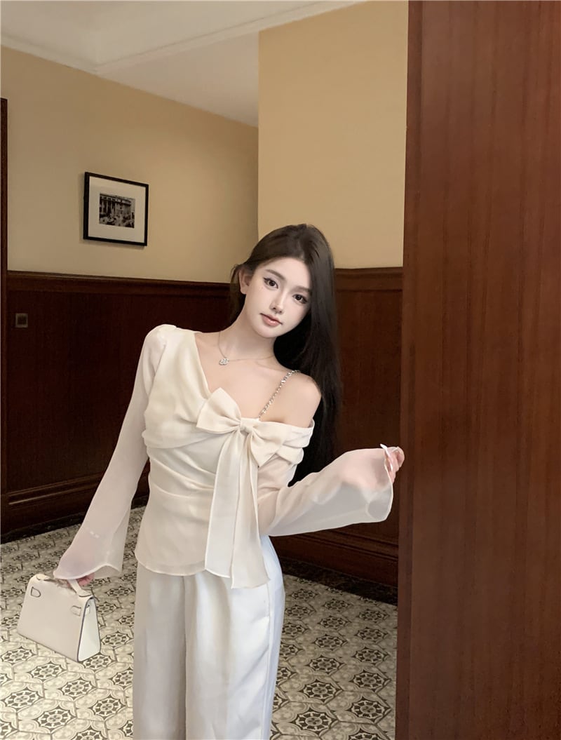 【tops】リボン付きオフショルダートップス　M28459