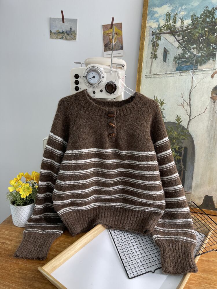 【tops】ボーダー柄ニットセーター　M28626