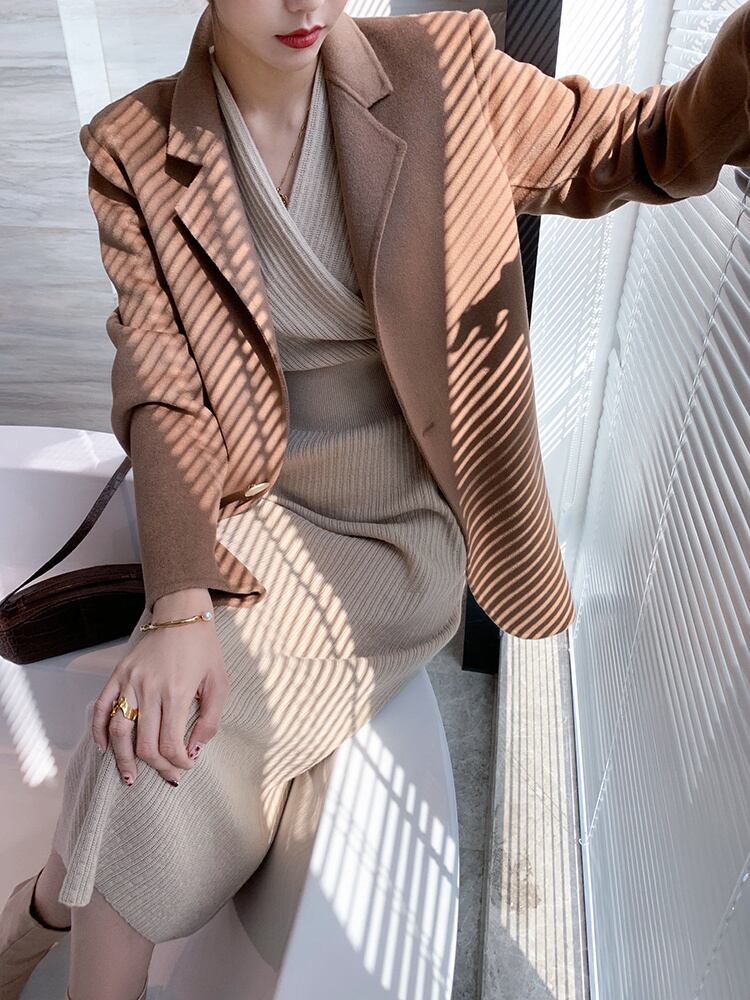 【dress】好感度UP韓国ファッション秋冬新作Vネック長袖無地体型カバーニットワンピースF1158