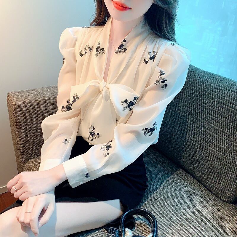 【tops】刺繍シャツトップス　M18478