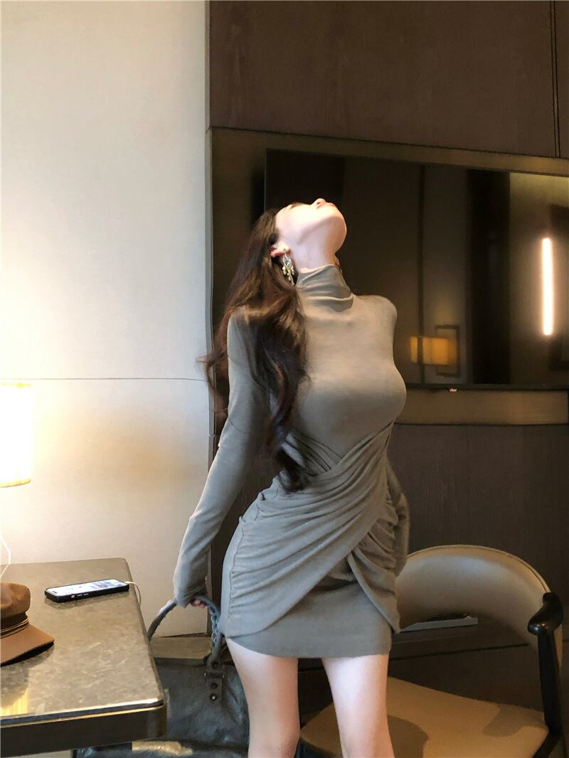 【dress】クロス切り替えワンピース　M28381