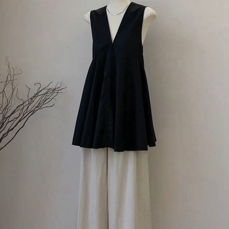 【tops】VネックノースリーブタンクトップF7540