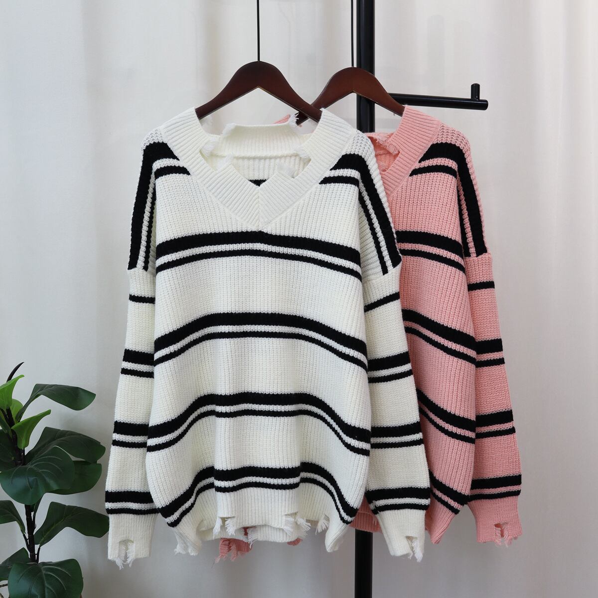 【tops】ボーダー柄ニットセーター　M18675