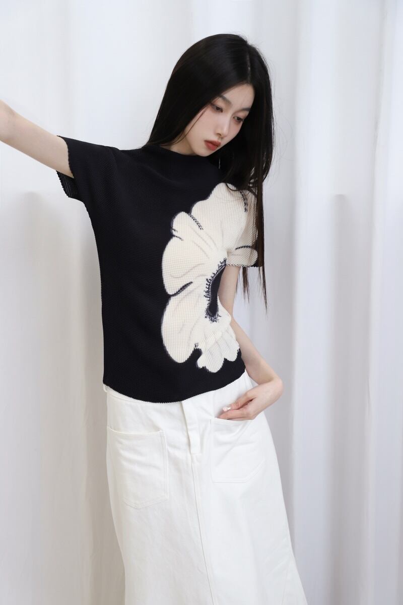 【tops】ハーフネックギャザーTシャツG20184