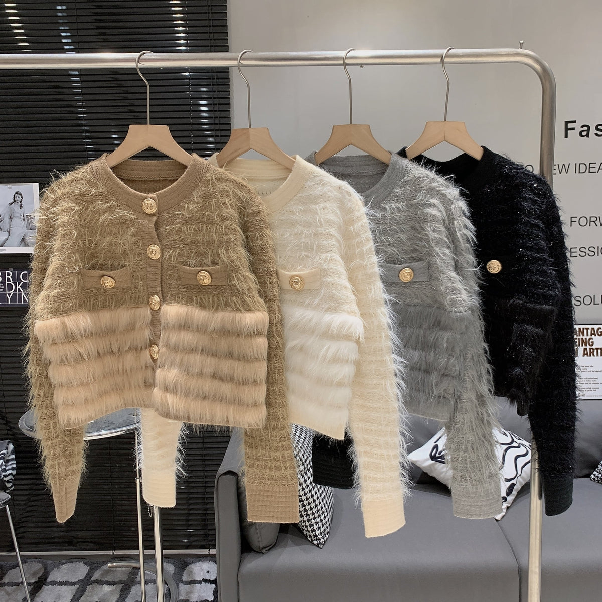 【outer】ファードッキングニットカーデ　M27607