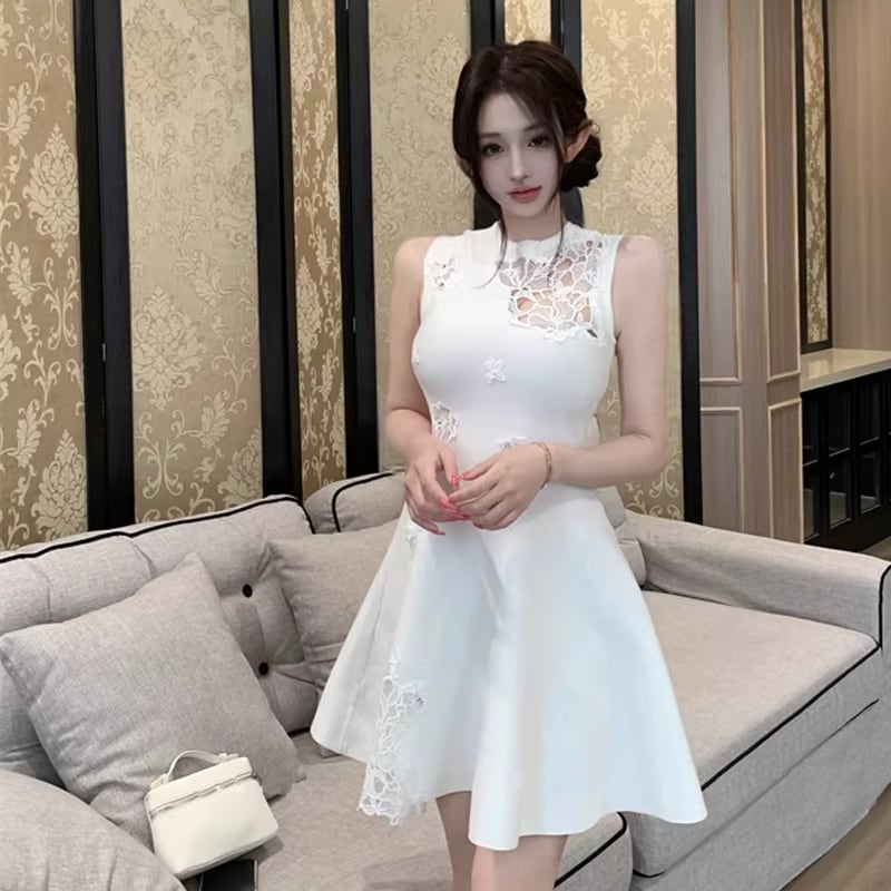 【dress】ノースリーブカットワークフレアワンピース Q7846