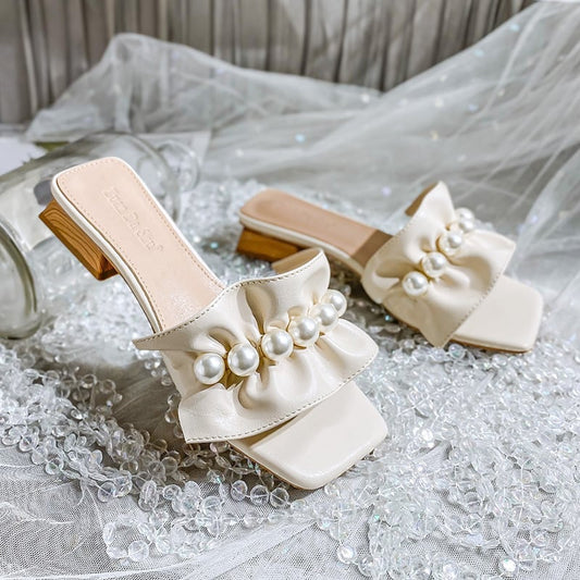 【shoes】美人度アップ3色スクエアトゥ履きやすい合わせやすいビーズ飾りスリッパサンダルF2754