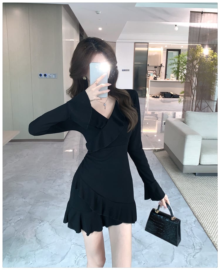【dress】Vネックワンピース　M25324
