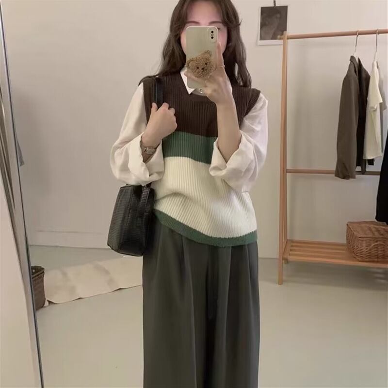【tops】クルーネックニットベスト　M18830
