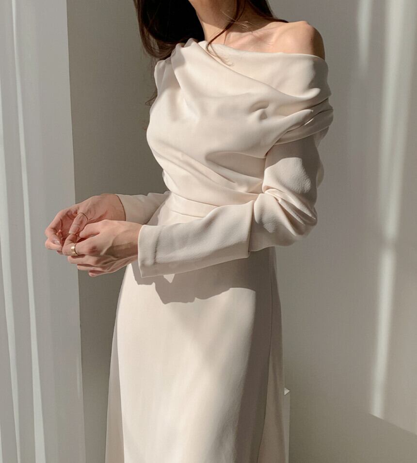 【dress】エレガント気質満点シンプル不規則着痩せハイウエスト長袖ワンピース G2964