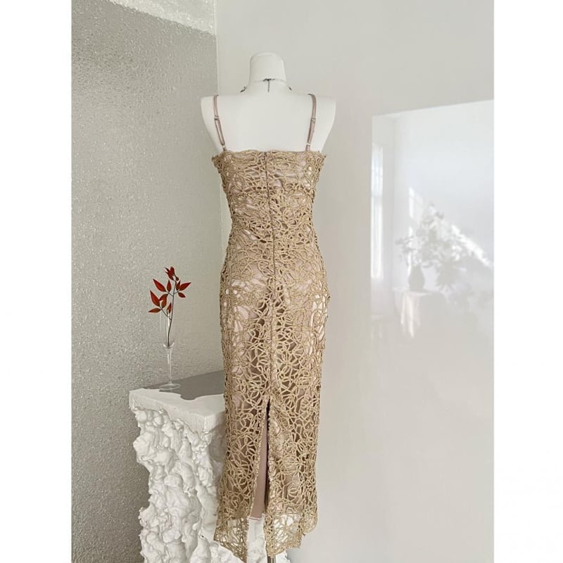 【dress】立体感刺繍キャミワンピース Q7639