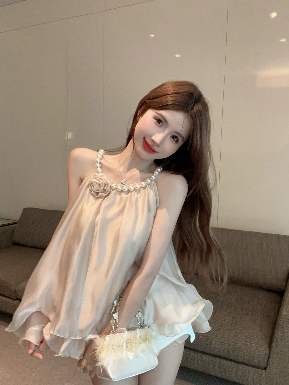 【tops】パールホルターネックトップス　M24630
