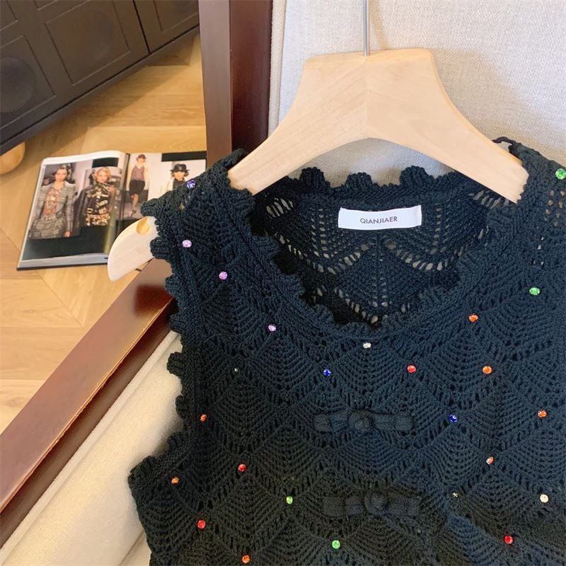 【tops】ノースリーブカットワークトップス　M24107