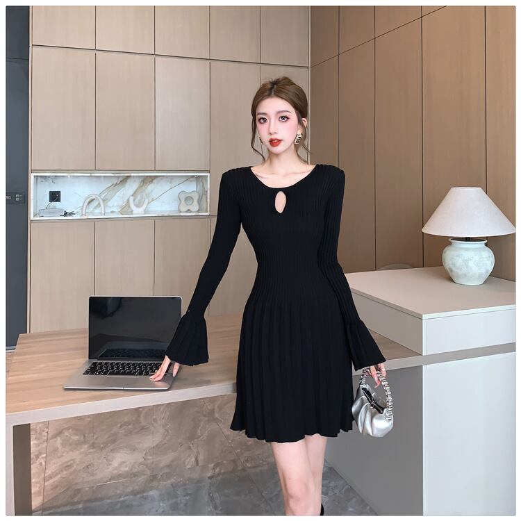 【dress】プリーツニットワンピース　M18856
