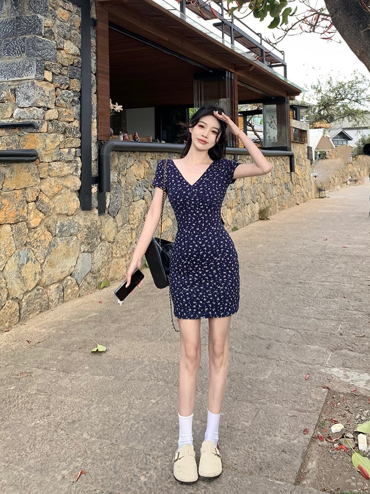 【dress】Vネック花柄タイトワンピースG21571