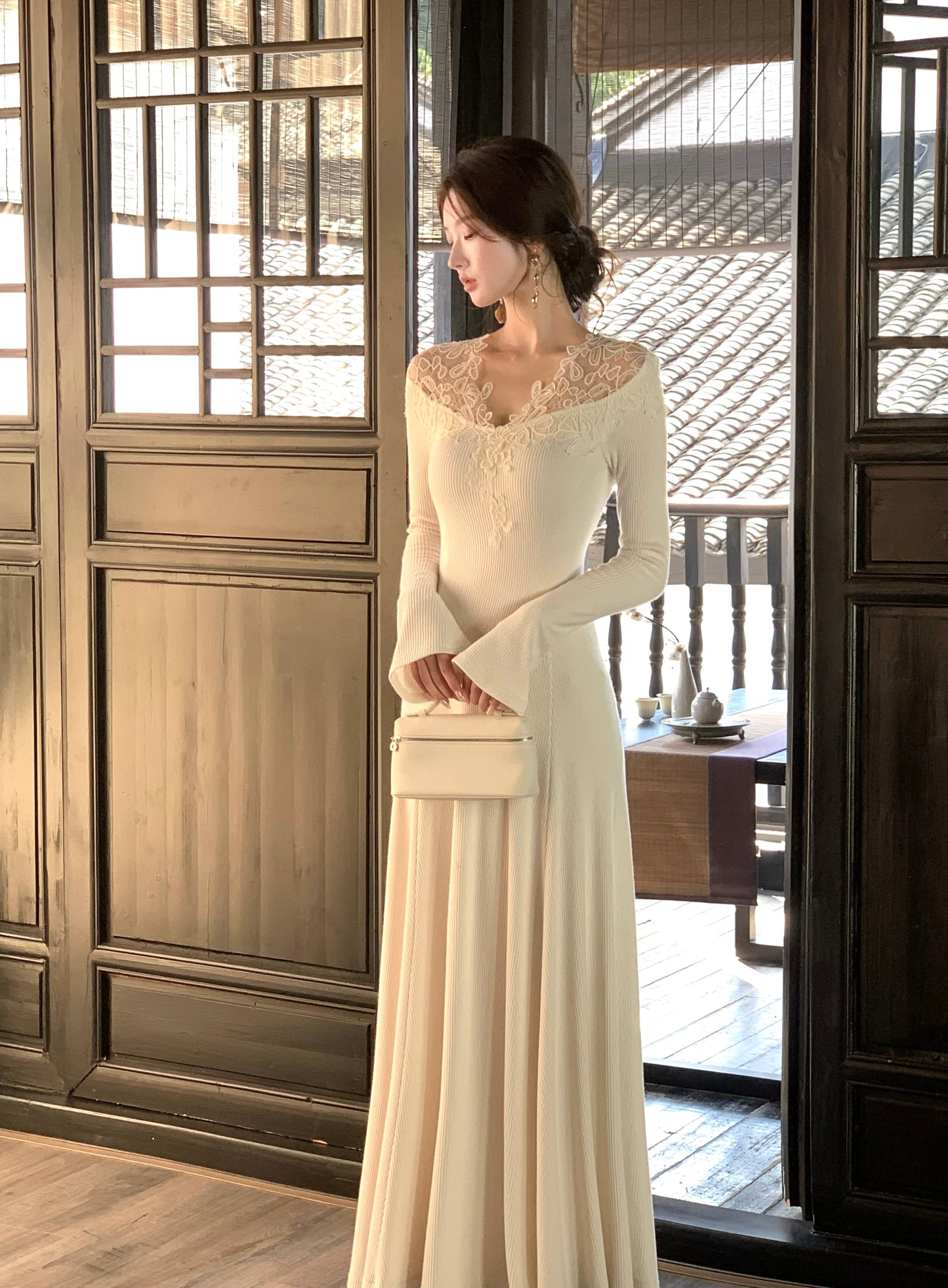 【dress】レーストリミングニットワンピース　N3392