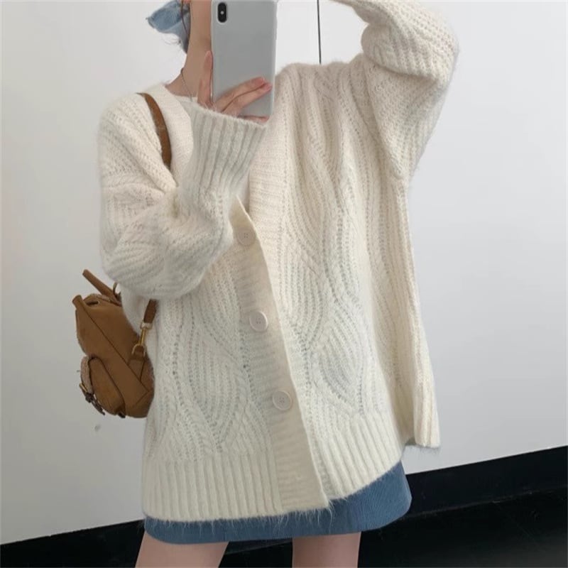 【outer】Vネックニットカーディガン Q7151